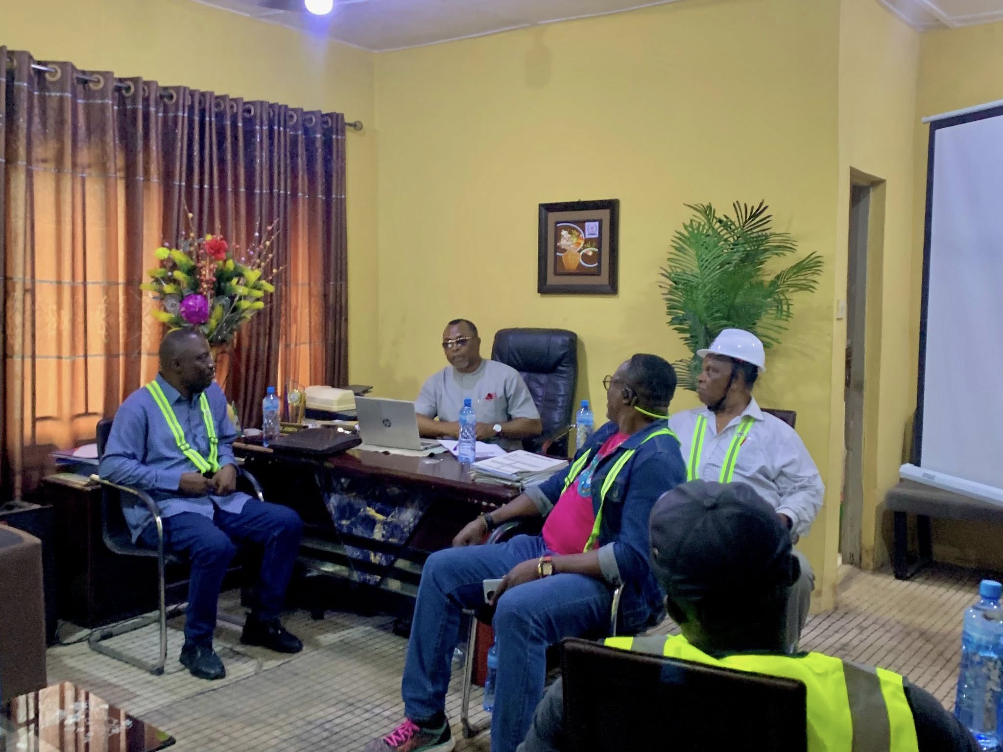 516471709_714132511372569_4106949121982381710_n (1)